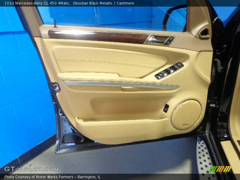 Obsidian Black Metallic / Cashmere 2010 Mercedes-Benz GL 450 4Matic