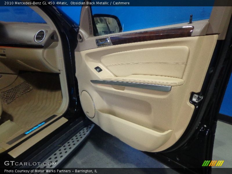 Obsidian Black Metallic / Cashmere 2010 Mercedes-Benz GL 450 4Matic