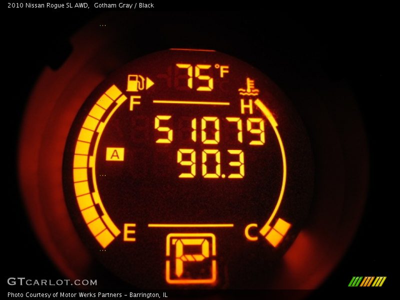 Gotham Gray / Black 2010 Nissan Rogue SL AWD