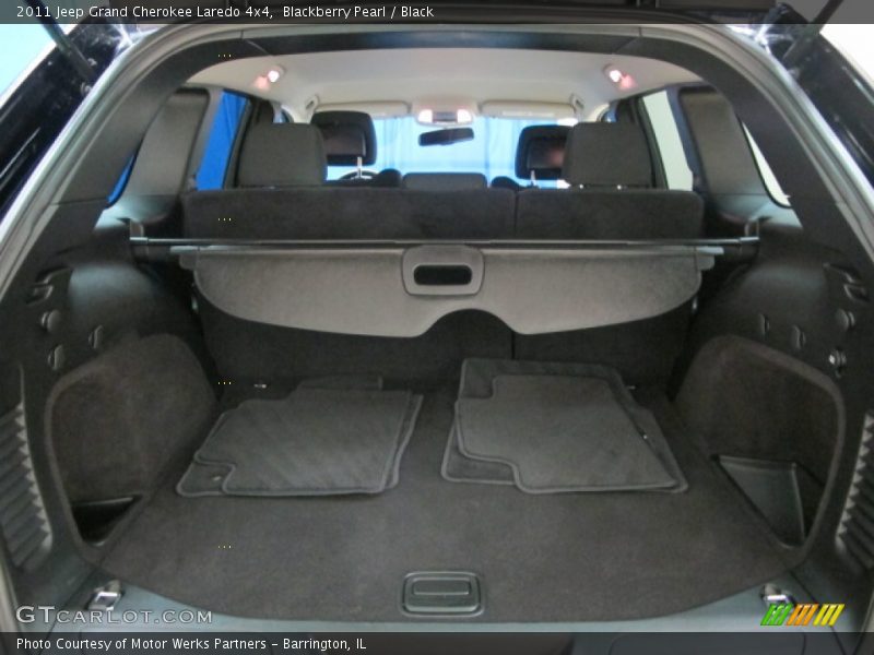 Blackberry Pearl / Black 2011 Jeep Grand Cherokee Laredo 4x4