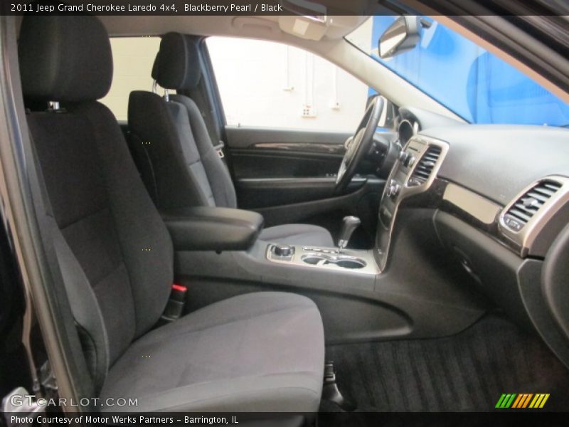 Blackberry Pearl / Black 2011 Jeep Grand Cherokee Laredo 4x4
