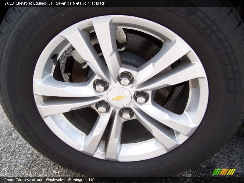 Silver Ice Metallic / Jet Black 2013 Chevrolet Equinox LT