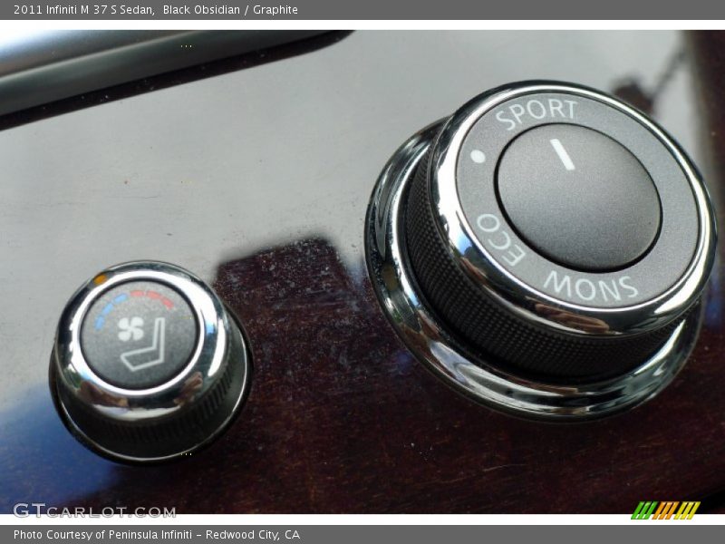 Black Obsidian / Graphite 2011 Infiniti M 37 S Sedan