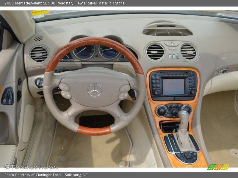 Dashboard of 2003 SL 500 Roadster