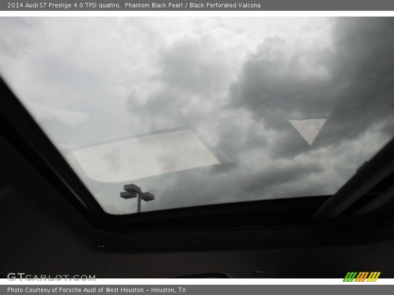 Phantom Black Pearl / Black Perforated Valcona 2014 Audi S7 Prestige 4.0 TFSI quattro