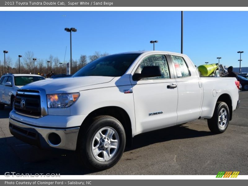 Super White / Sand Beige 2013 Toyota Tundra Double Cab