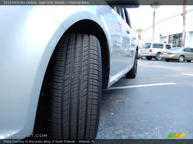 Ingot Silver Metallic / Charcoal Black 2013 Ford Flex Limited