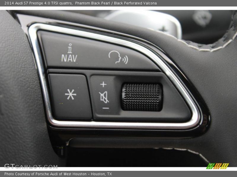Controls of 2014 S7 Prestige 4.0 TFSI quattro