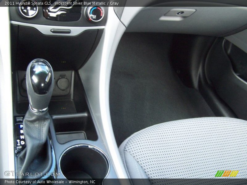 Iridescent Silver Blue Metallic / Gray 2011 Hyundai Sonata GLS