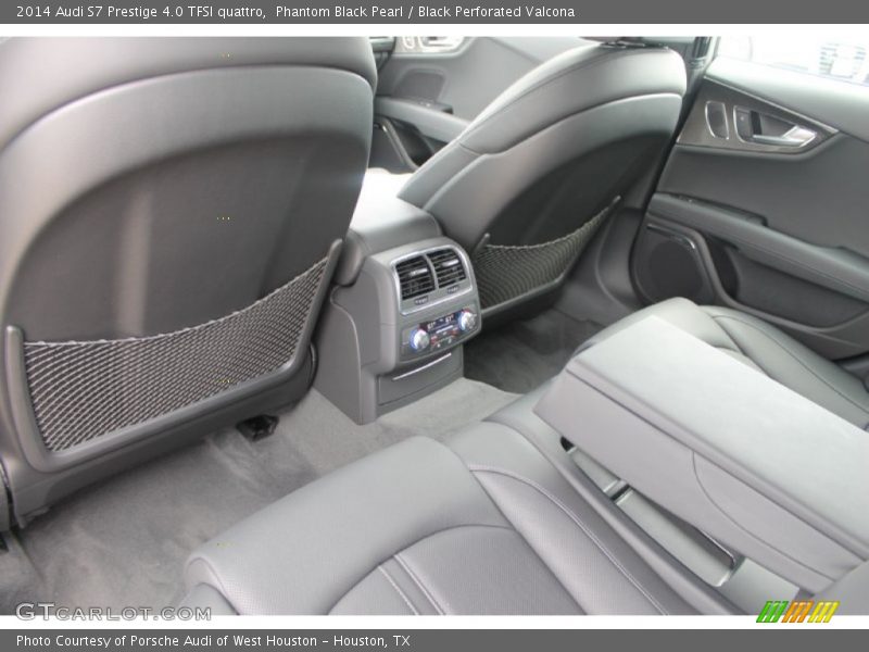 Rear Seat of 2014 S7 Prestige 4.0 TFSI quattro