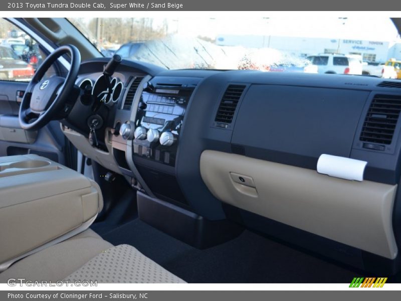 Super White / Sand Beige 2013 Toyota Tundra Double Cab