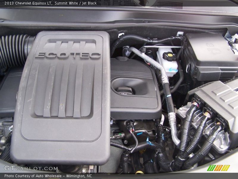 Summit White / Jet Black 2013 Chevrolet Equinox LT