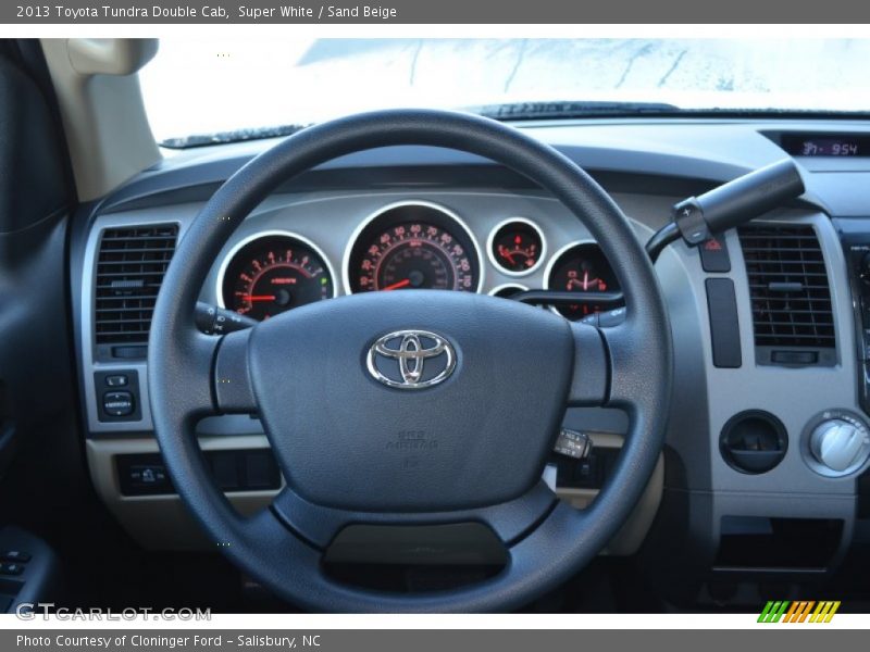 Super White / Sand Beige 2013 Toyota Tundra Double Cab