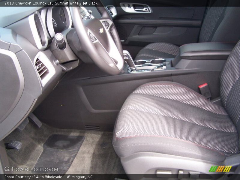 Summit White / Jet Black 2013 Chevrolet Equinox LT