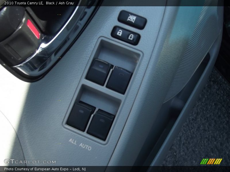 Black / Ash Gray 2010 Toyota Camry LE