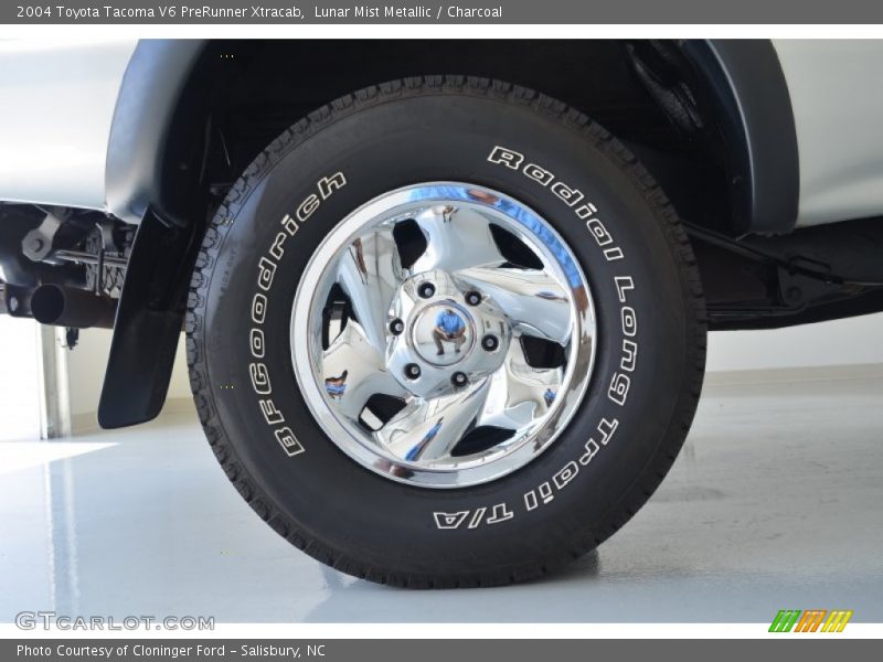 Lunar Mist Metallic / Charcoal 2004 Toyota Tacoma V6 PreRunner Xtracab