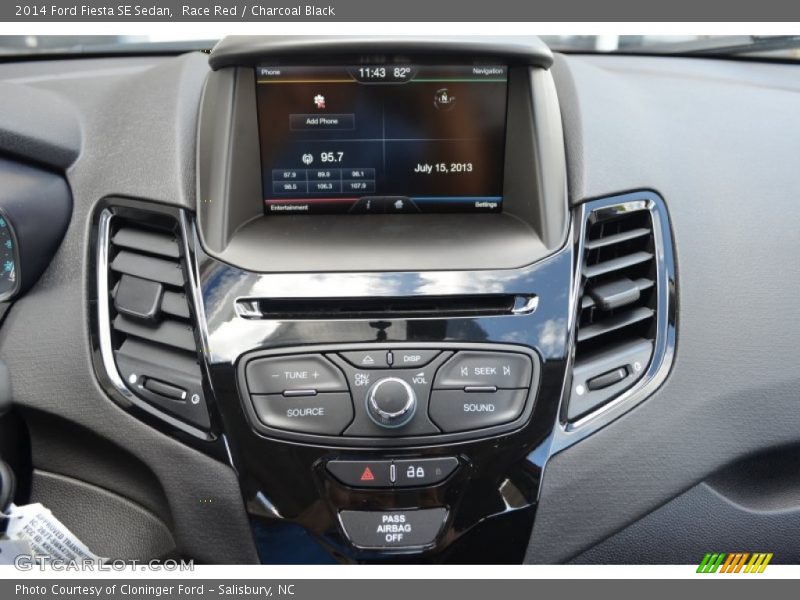Controls of 2014 Fiesta SE Sedan