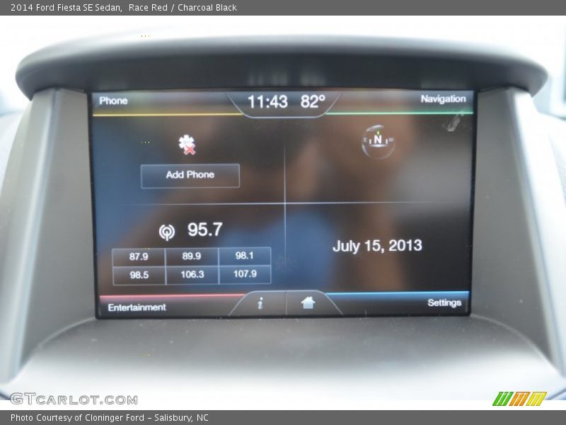 Race Red / Charcoal Black 2014 Ford Fiesta SE Sedan