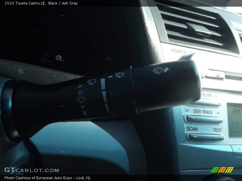 Black / Ash Gray 2010 Toyota Camry LE