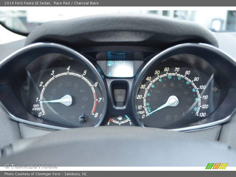  2014 Fiesta SE Sedan SE Sedan Gauges