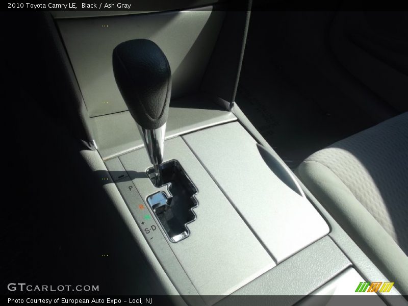 Black / Ash Gray 2010 Toyota Camry LE
