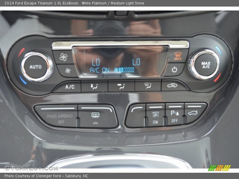 Controls of 2014 Escape Titanium 1.6L EcoBoost