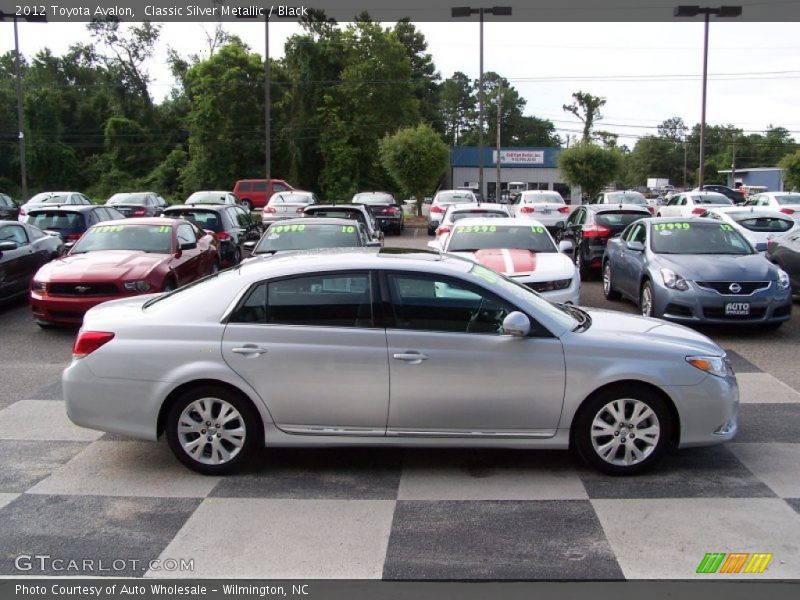 Classic Silver Metallic / Black 2012 Toyota Avalon