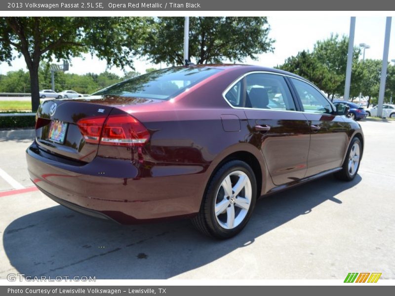 Opera Red Metallic / Titan Black 2013 Volkswagen Passat 2.5L SE