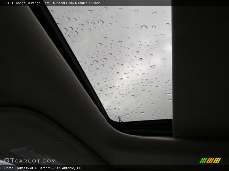 Mineral Gray Metallic / Black 2011 Dodge Durango Heat