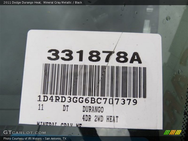 Mineral Gray Metallic / Black 2011 Dodge Durango Heat