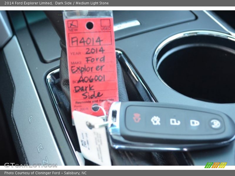 Dark Side / Medium Light Stone 2014 Ford Explorer Limited
