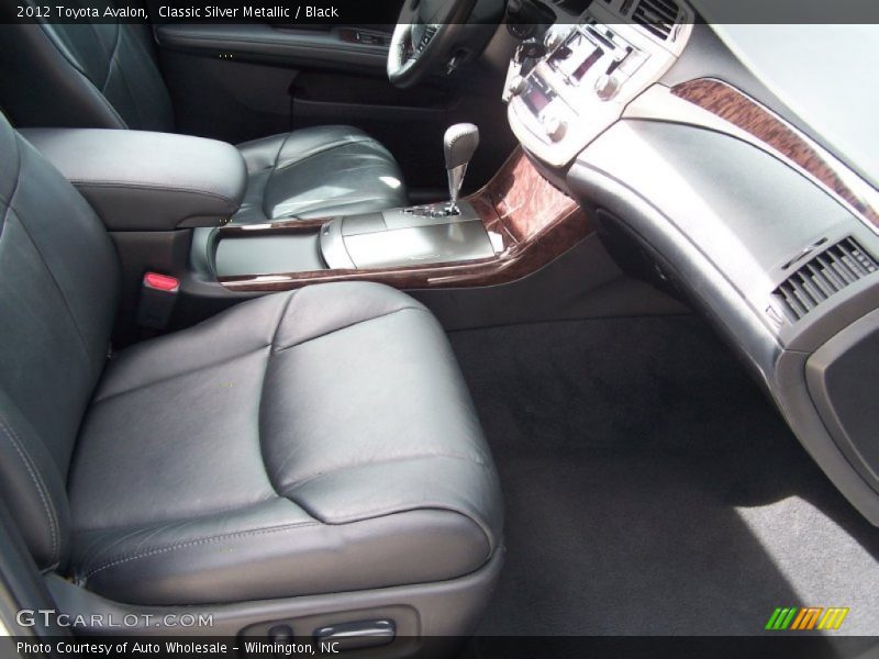 Classic Silver Metallic / Black 2012 Toyota Avalon