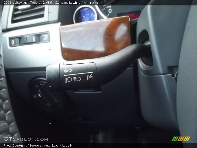 Campanella White / Anthracite 2008 Volkswagen Touareg 2 VR6