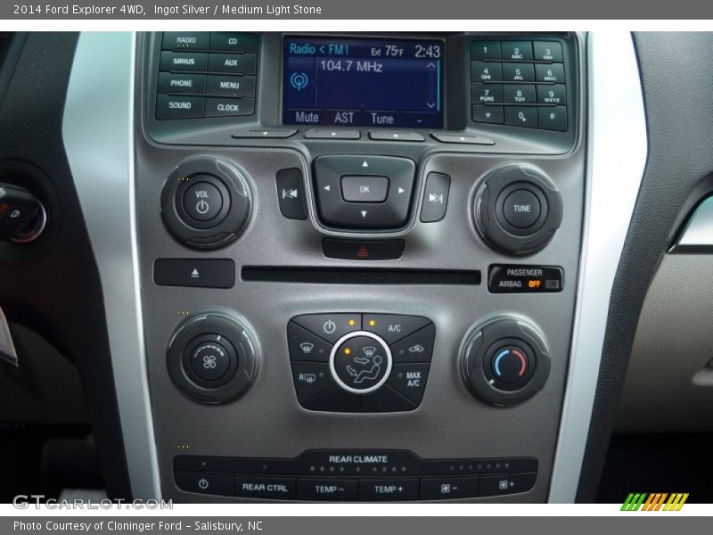 Ingot Silver / Medium Light Stone 2014 Ford Explorer 4WD