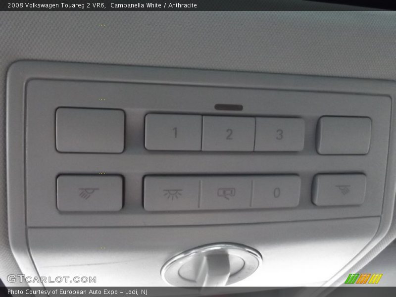 Campanella White / Anthracite 2008 Volkswagen Touareg 2 VR6