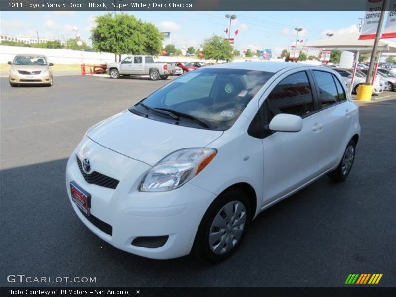 Super White / Dark Charcoal 2011 Toyota Yaris 5 Door Liftback