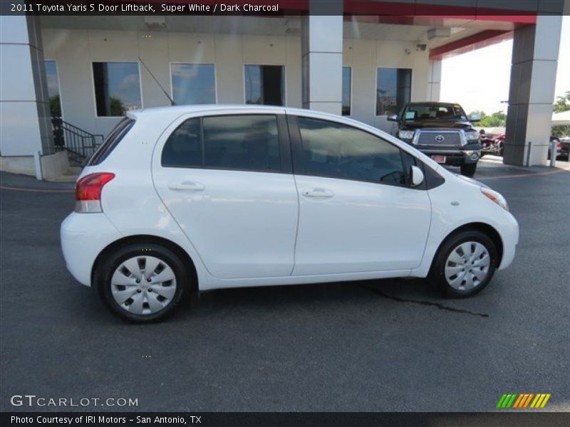 Super White / Dark Charcoal 2011 Toyota Yaris 5 Door Liftback