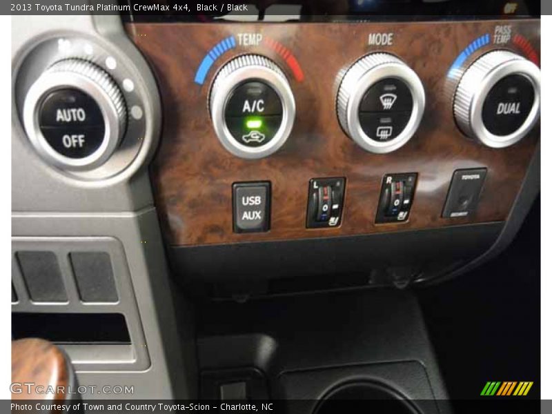Black / Black 2013 Toyota Tundra Platinum CrewMax 4x4