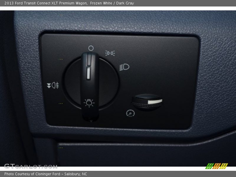 Frozen White / Dark Gray 2013 Ford Transit Connect XLT Premium Wagon