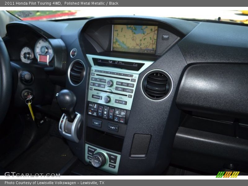 Polished Metal Metallic / Black 2011 Honda Pilot Touring 4WD