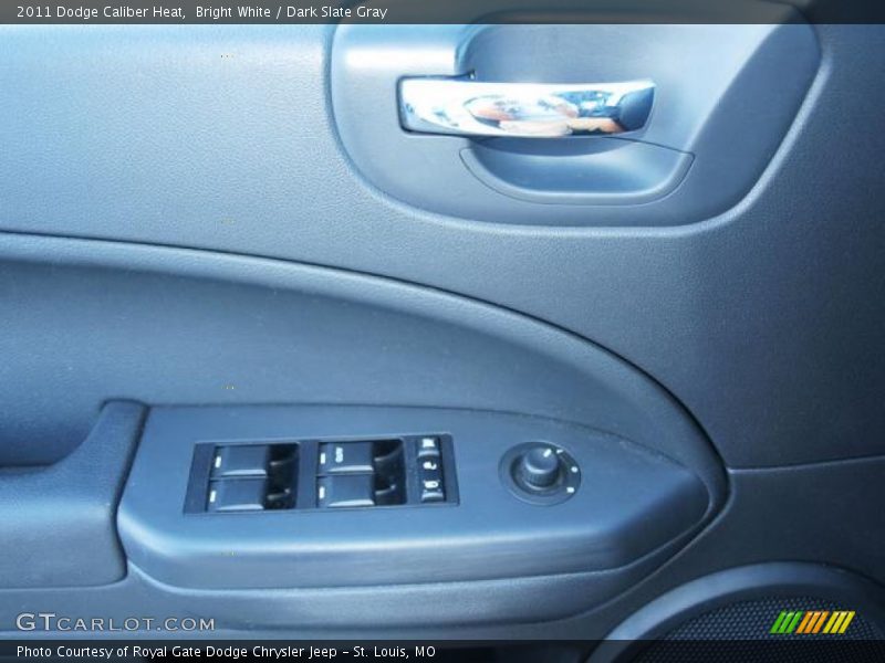 Bright White / Dark Slate Gray 2011 Dodge Caliber Heat