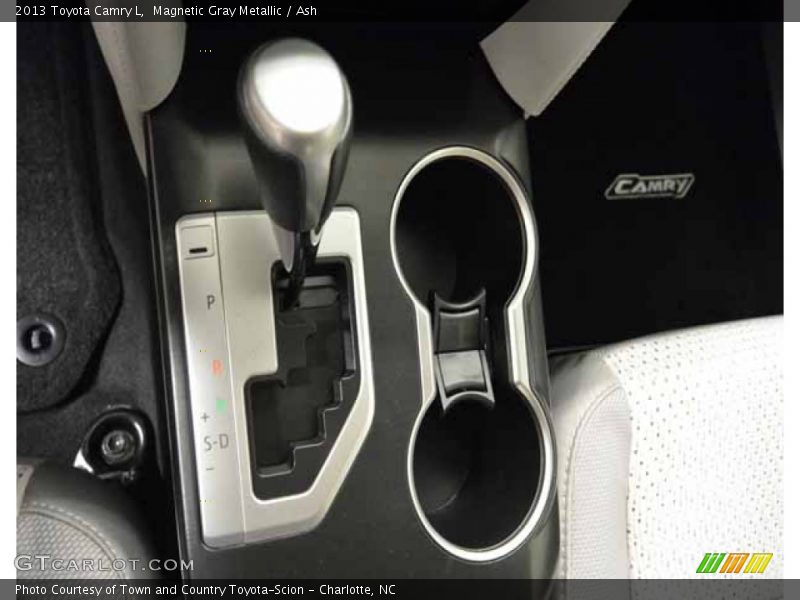 Magnetic Gray Metallic / Ash 2013 Toyota Camry L