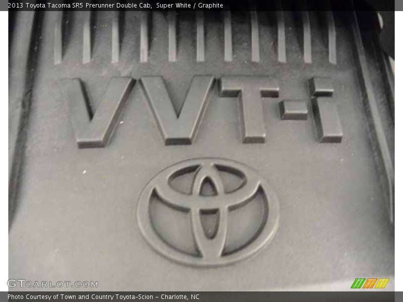 Super White / Graphite 2013 Toyota Tacoma SR5 Prerunner Double Cab