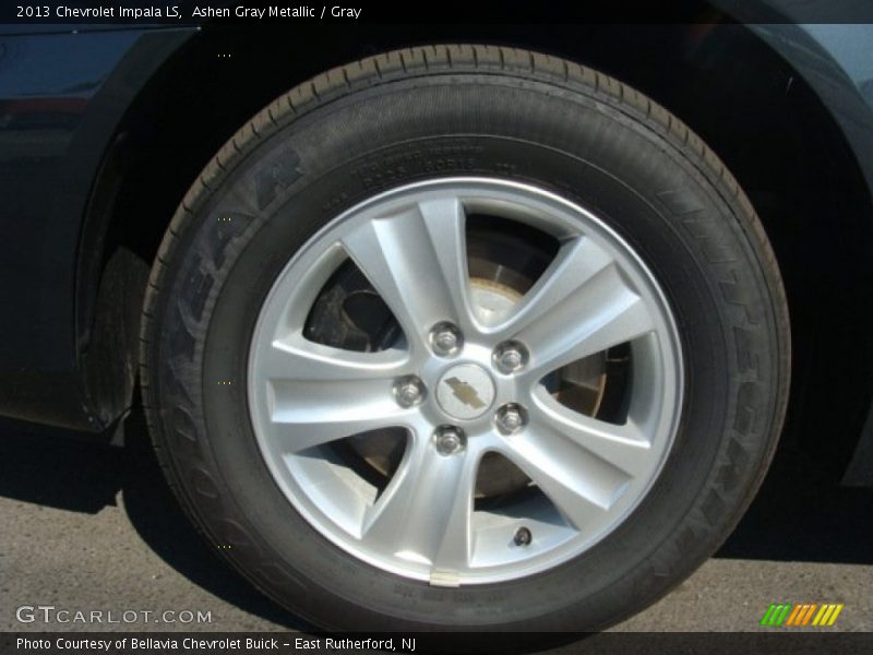 Ashen Gray Metallic / Gray 2013 Chevrolet Impala LS
