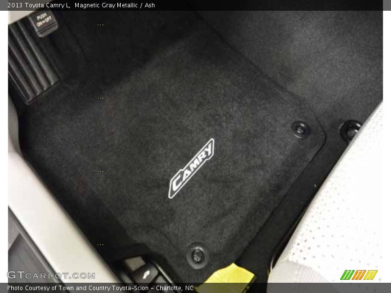 Magnetic Gray Metallic / Ash 2013 Toyota Camry L