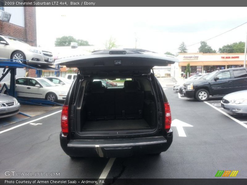 Black / Ebony 2009 Chevrolet Suburban LTZ 4x4