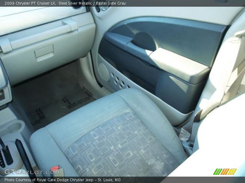 Steel Silver Metallic / Pastel Slate Gray 2009 Chrysler PT Cruiser LX