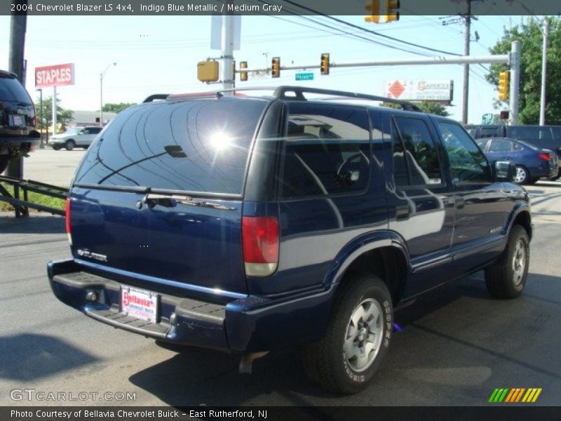 Indigo Blue Metallic / Medium Gray 2004 Chevrolet Blazer LS 4x4