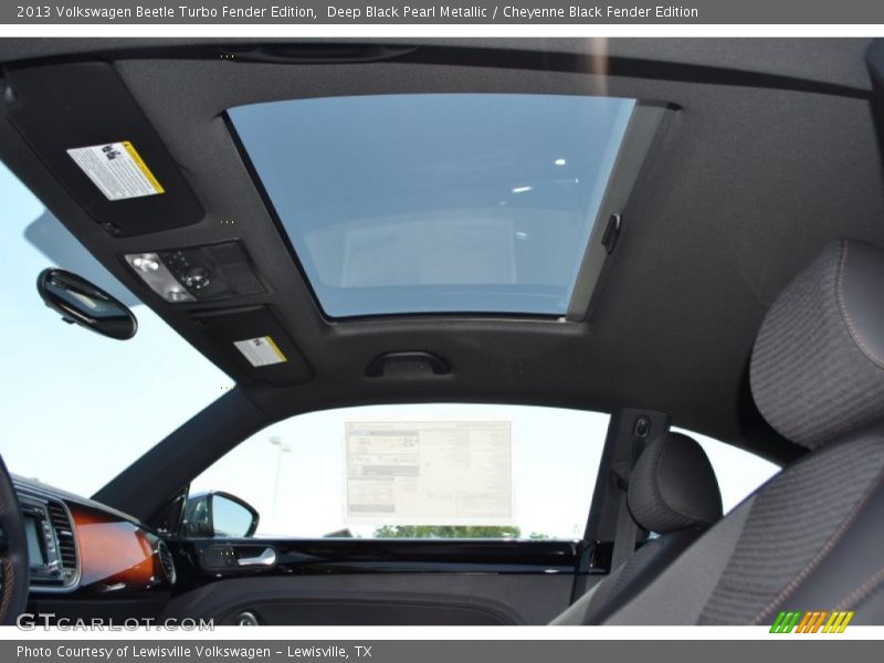Sunroof of 2013 Beetle Turbo Fender Edition
