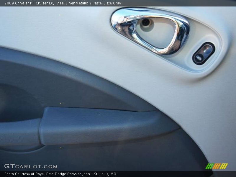Steel Silver Metallic / Pastel Slate Gray 2009 Chrysler PT Cruiser LX